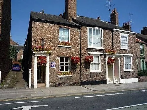 Monkgate 3*